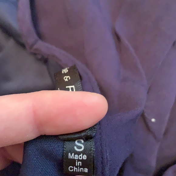 Doe and Rae ~ Small~ Tunic-Like Dress ~ Bell Sleeves w/Lace Overlay - Picture 9 of 11